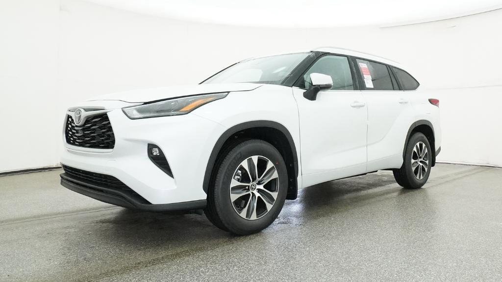 New 2026 Toyota Highlander XLE image 21