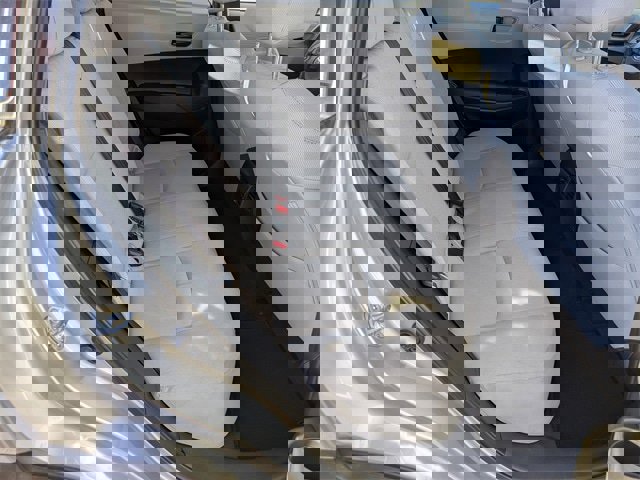 Used 2022 Toyota Corolla Cross LE image 14