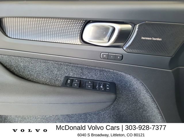 New 2026 Volvo EX40 Ultra AWD/4WD image 10