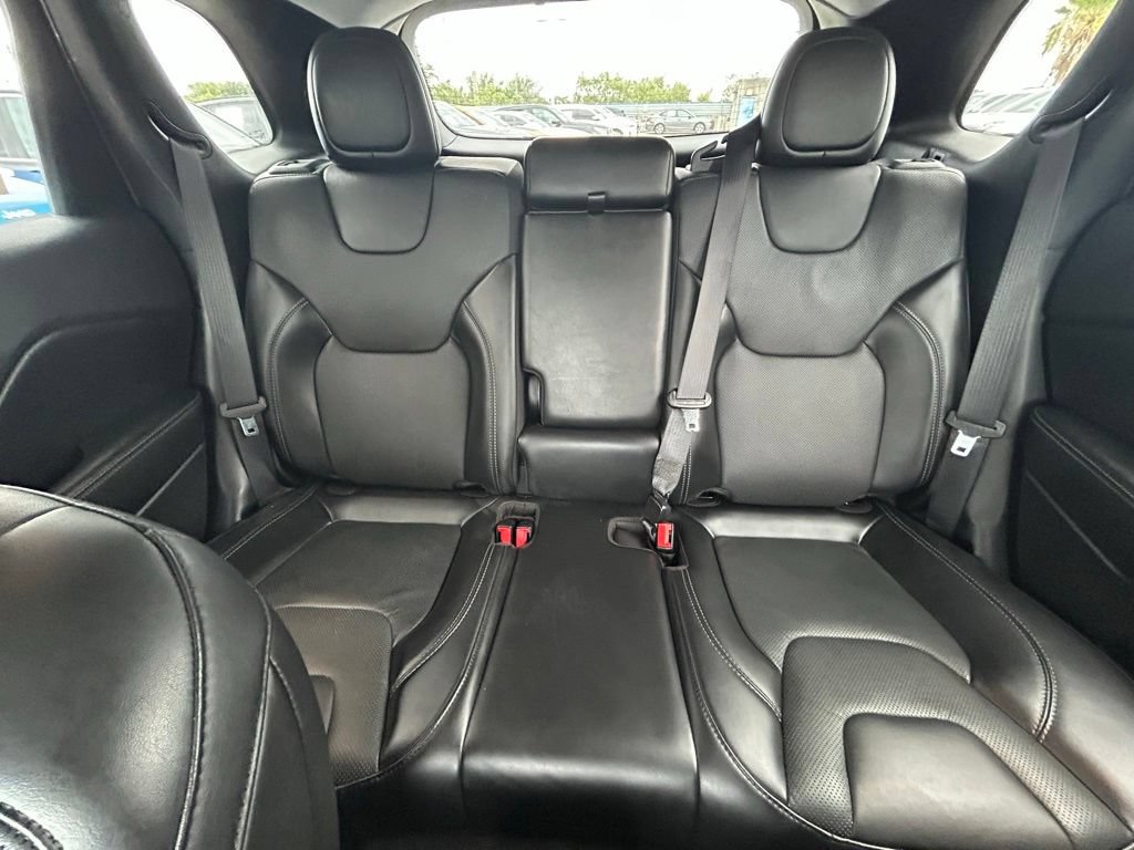 Certified 2020 Jeep Cherokee Limited AWD/4WD image 13