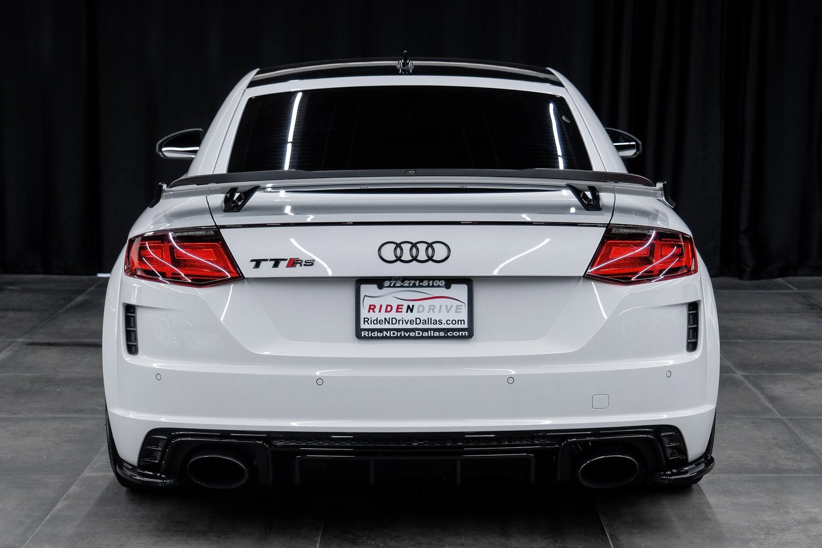 Used 2019 Audi TT RS w/ Technology Package image 16