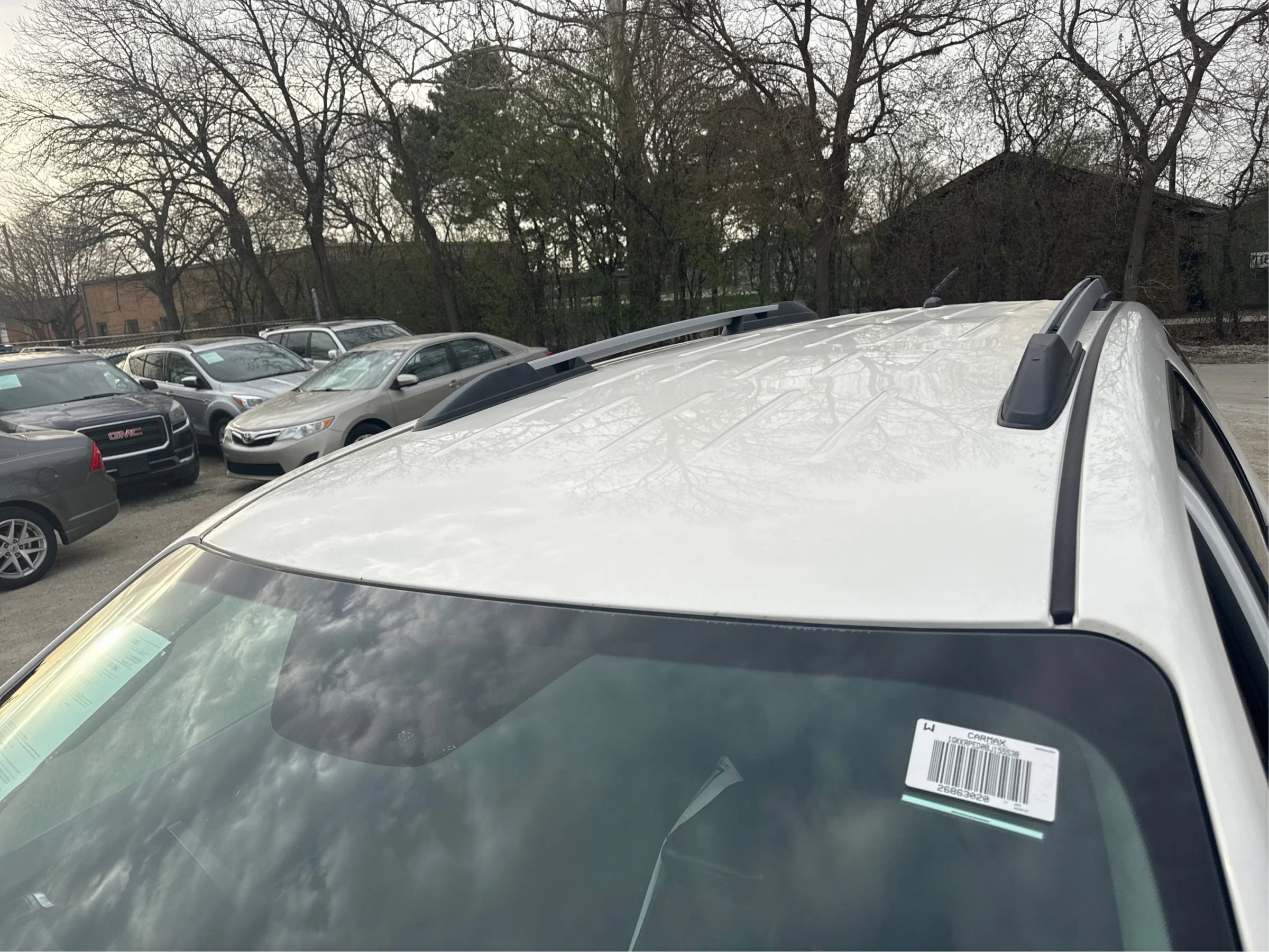Used 2011 GMC Acadia SLE FWD image 14