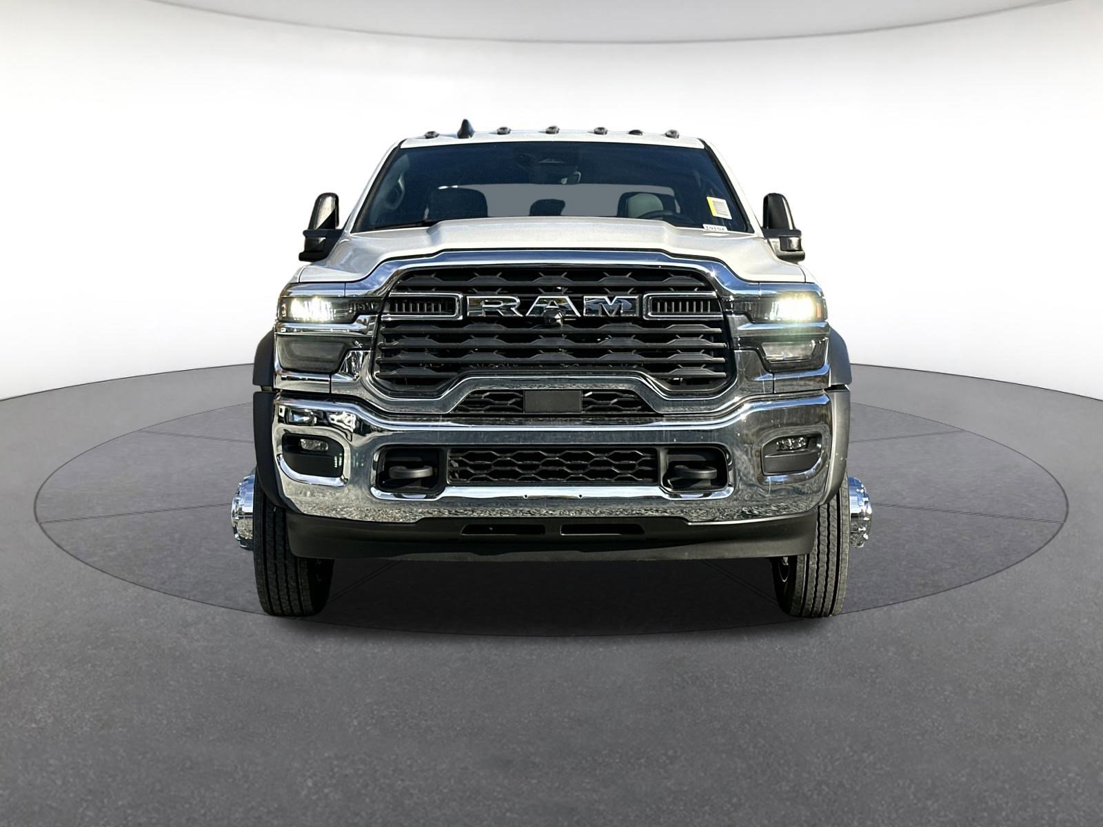 New 2026 RAM 5500 Tradesman w/ Chrome Appearance Group image 8