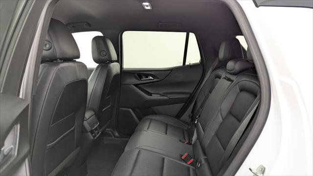 Used 2025 Chevrolet Equinox LT w/ Convenience Package II FWD image 17