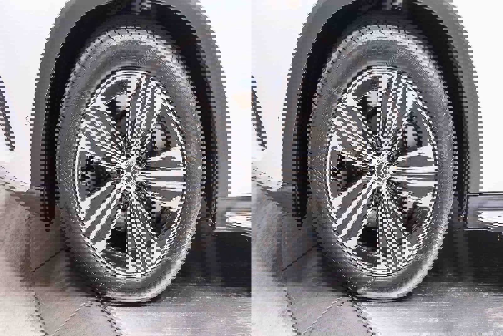 Certified 2023 Mercedes-Benz EQS 450+ SUV image 10