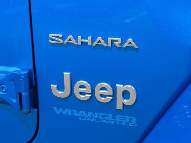 Used 2022 Jeep Wrangler Unlimited Sahara w/ Safety Group AWD/4WD image 13