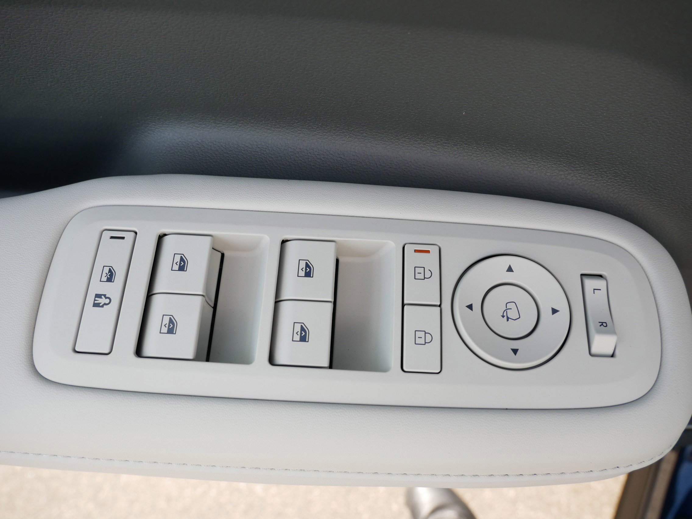 New 2026 Hyundai Santa Fe Calligraphy image 12