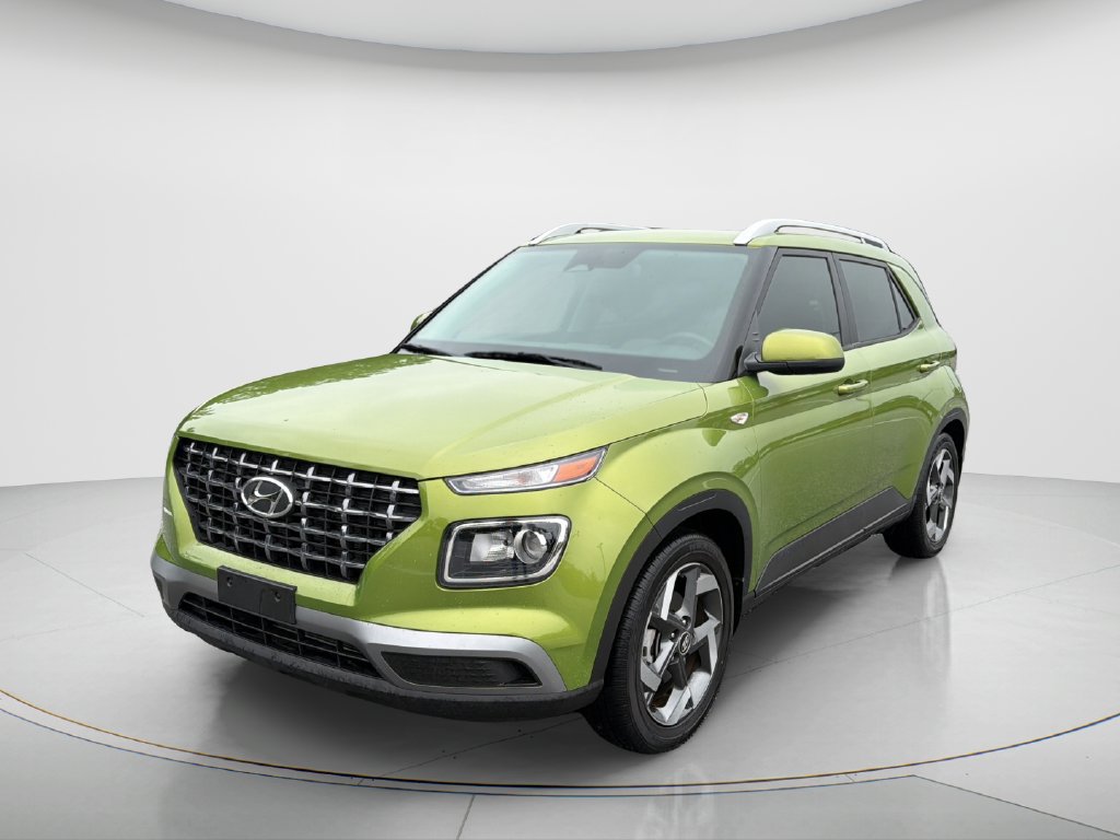 Used 2023 Hyundai Venue SEL FWD image 1