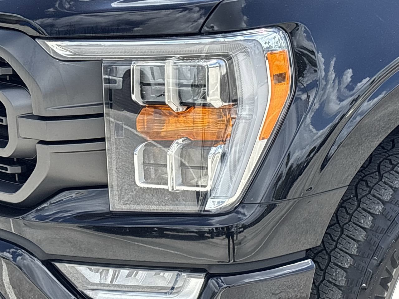 Certified 2023 Ford F150 XLT w/ Equipment Group 302A High image 6