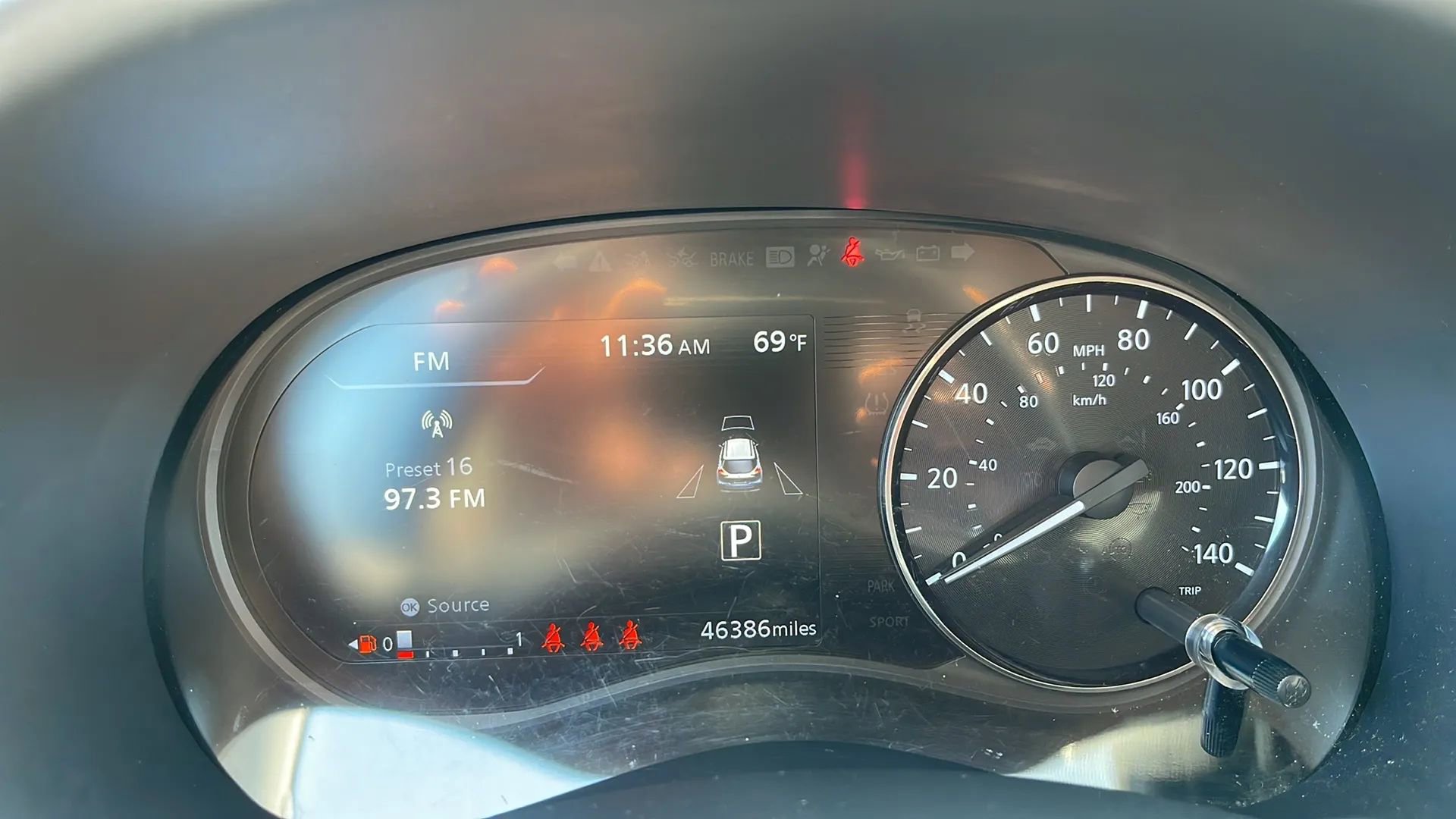 Used 2023 Nissan Kicks SV FWD image 11