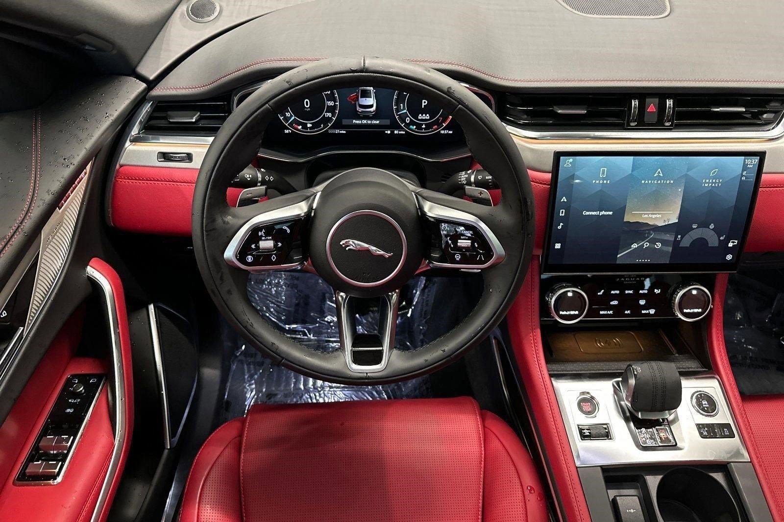 Used 2025 Jaguar F-PACE R-Dynamic S AWD/4WD image 11