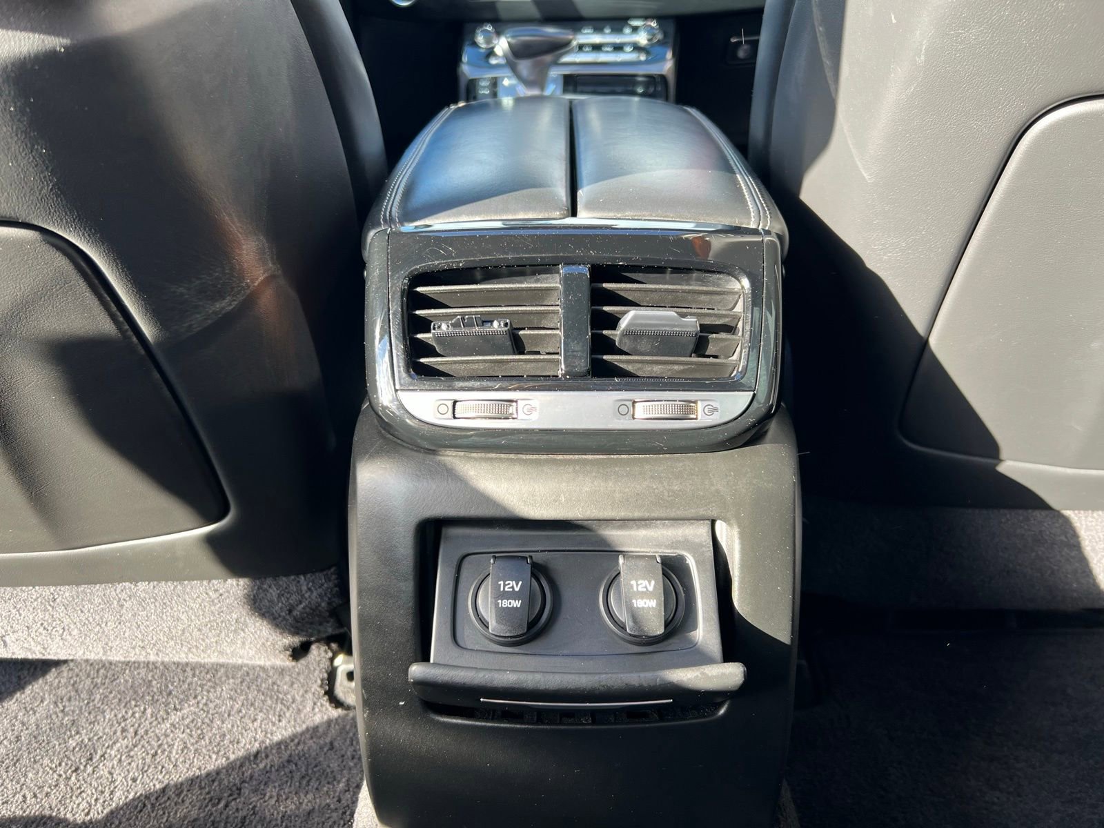 Used 2018 Genesis G90 5.0 Ultimate RWD image 53