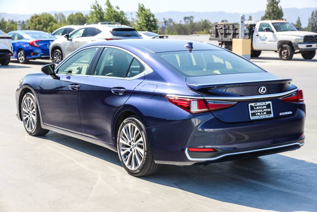 Used 2019 Lexus ES 300h w/ Premium Package FWD image 6
