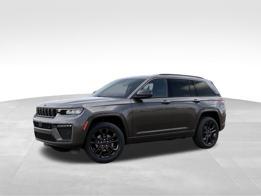 Used 2026 Jeep Grand Cherokee Limited AWD/4WD image 2