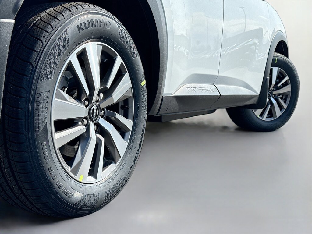 New 2026 Nissan Pathfinder SL AWD/4WD image 14