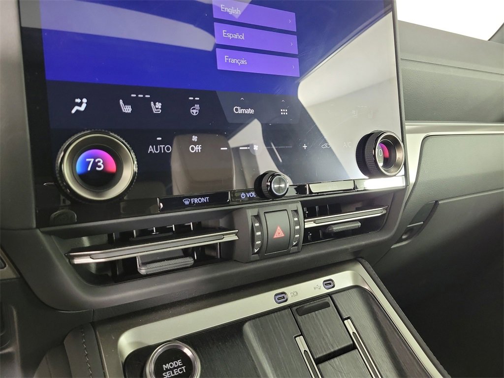 Used 2025 Lexus GX 550 image 25