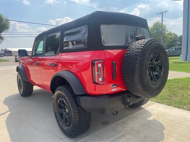 Used 2023 Ford Bronco Wildtrak image 2