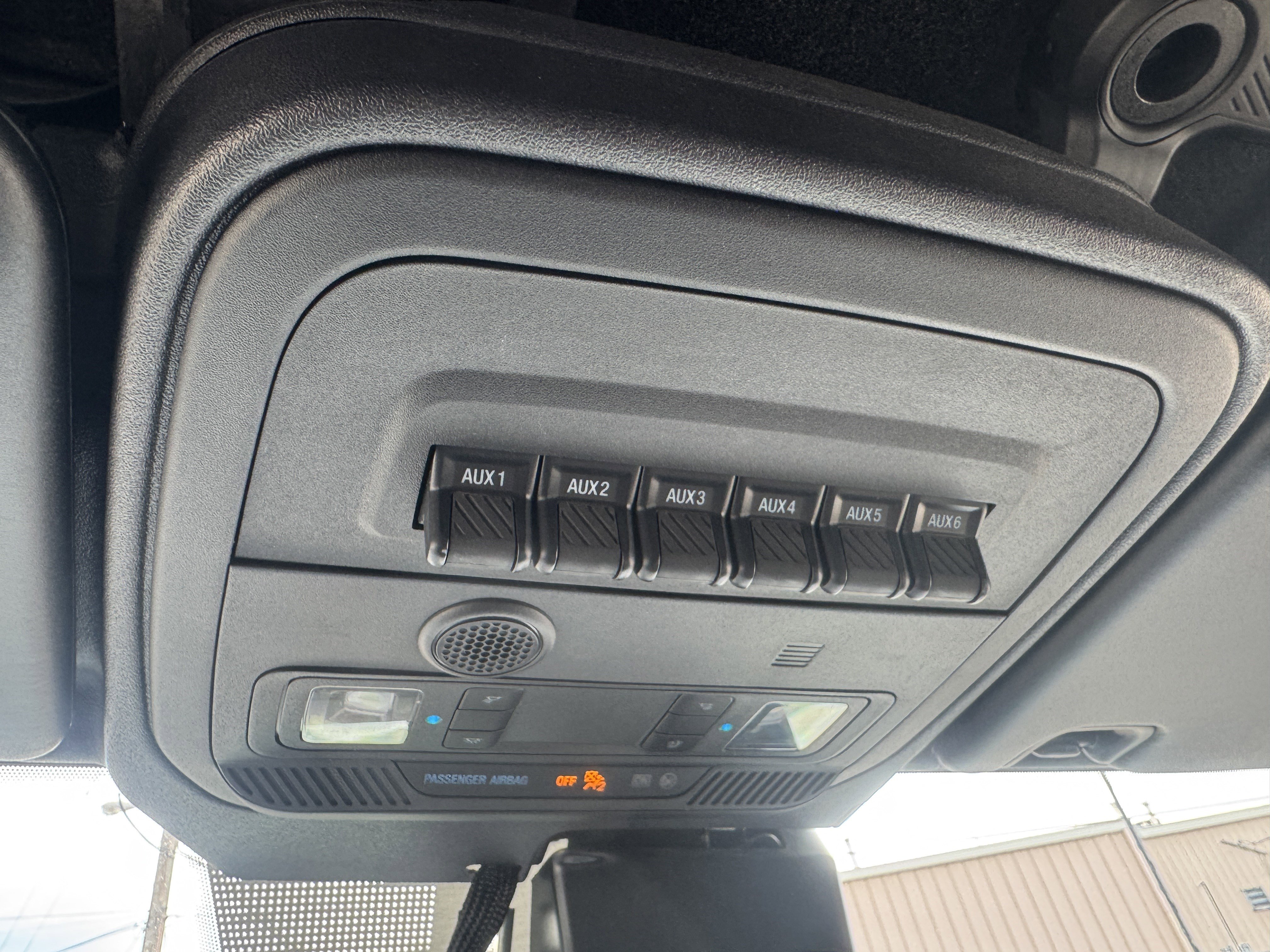 Used 2024 Ford Bronco Everglades image 29