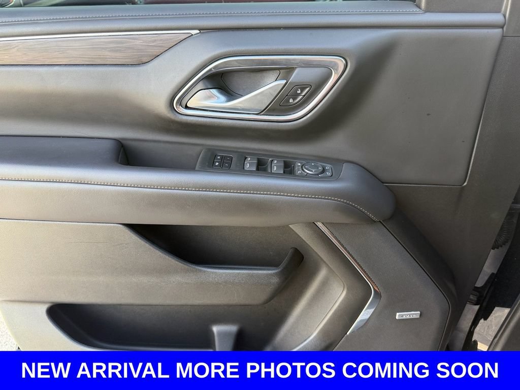 Used 2022 Chevrolet Tahoe LT w/ Luxury Package RWD image 37
