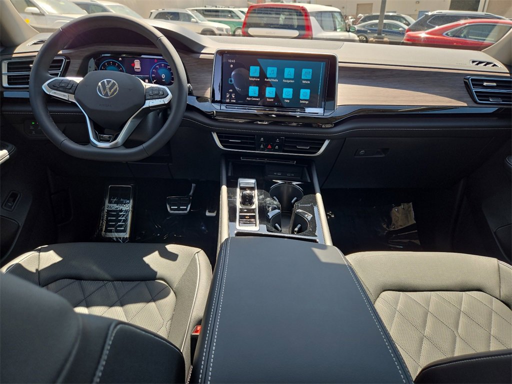 New 2025 Volkswagen Atlas SEL Premium R-Line image 16