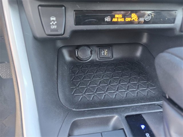 Used 2024 Toyota RAV4 LE image 18