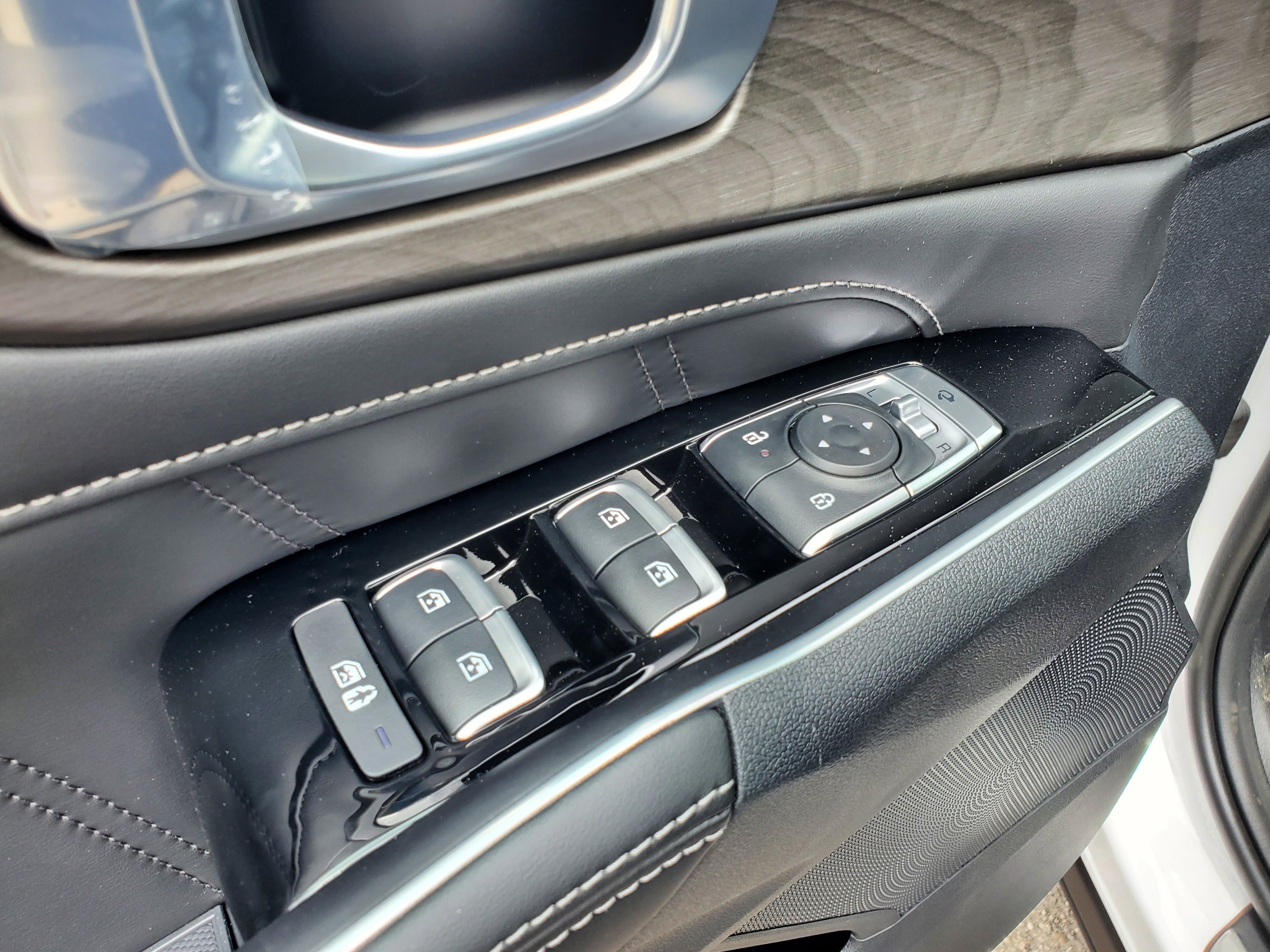 New 2025 Kia Sorento SX image 15