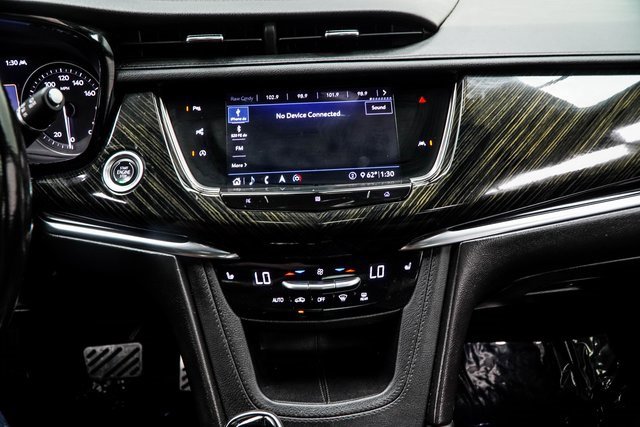 Used 2020 Cadillac XT6 Premium Luxury image 22