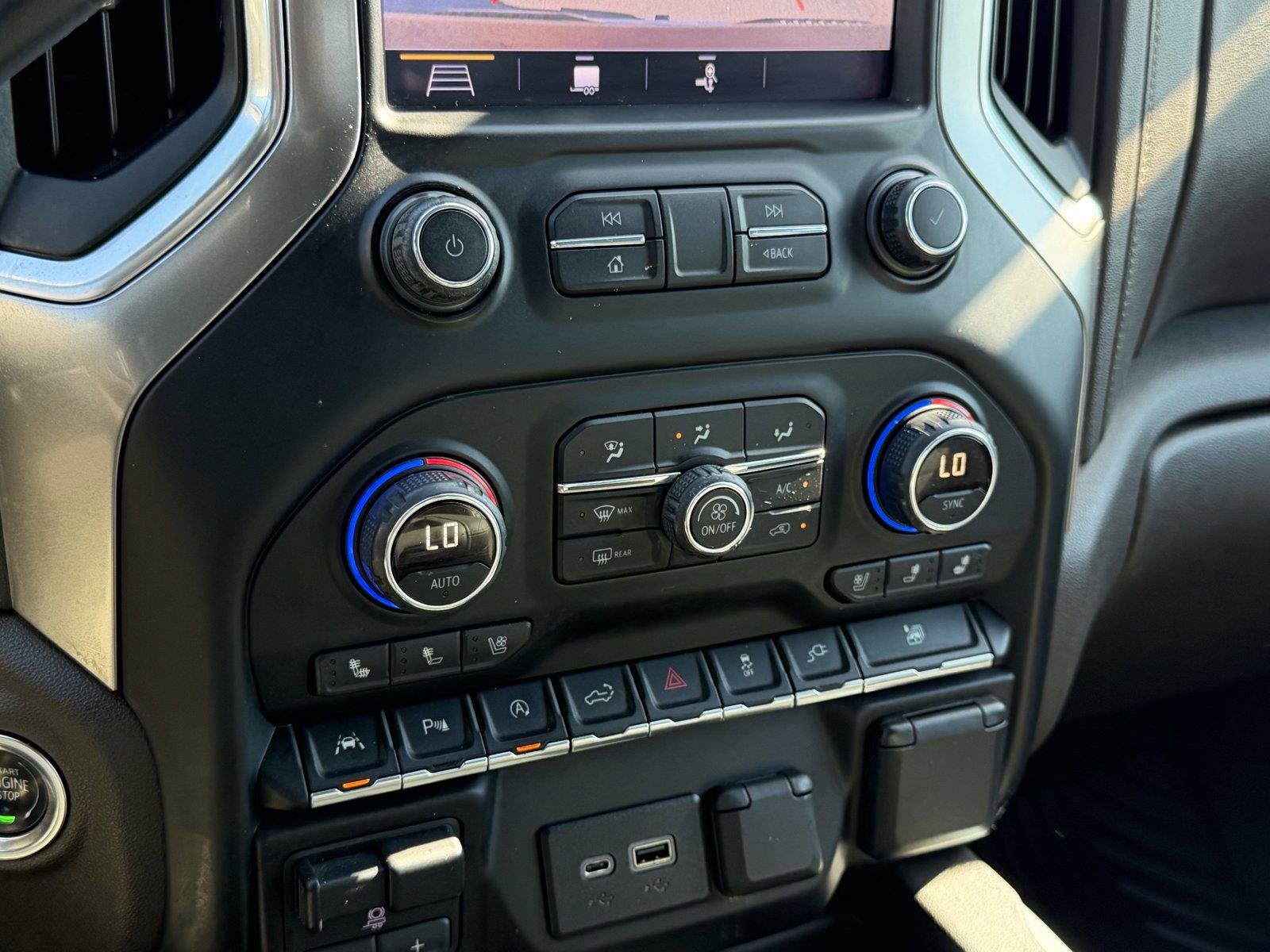 Used 2019 Chevrolet Silverado 1500 LTZ w/ LTZ Texas Edition RWD image 24