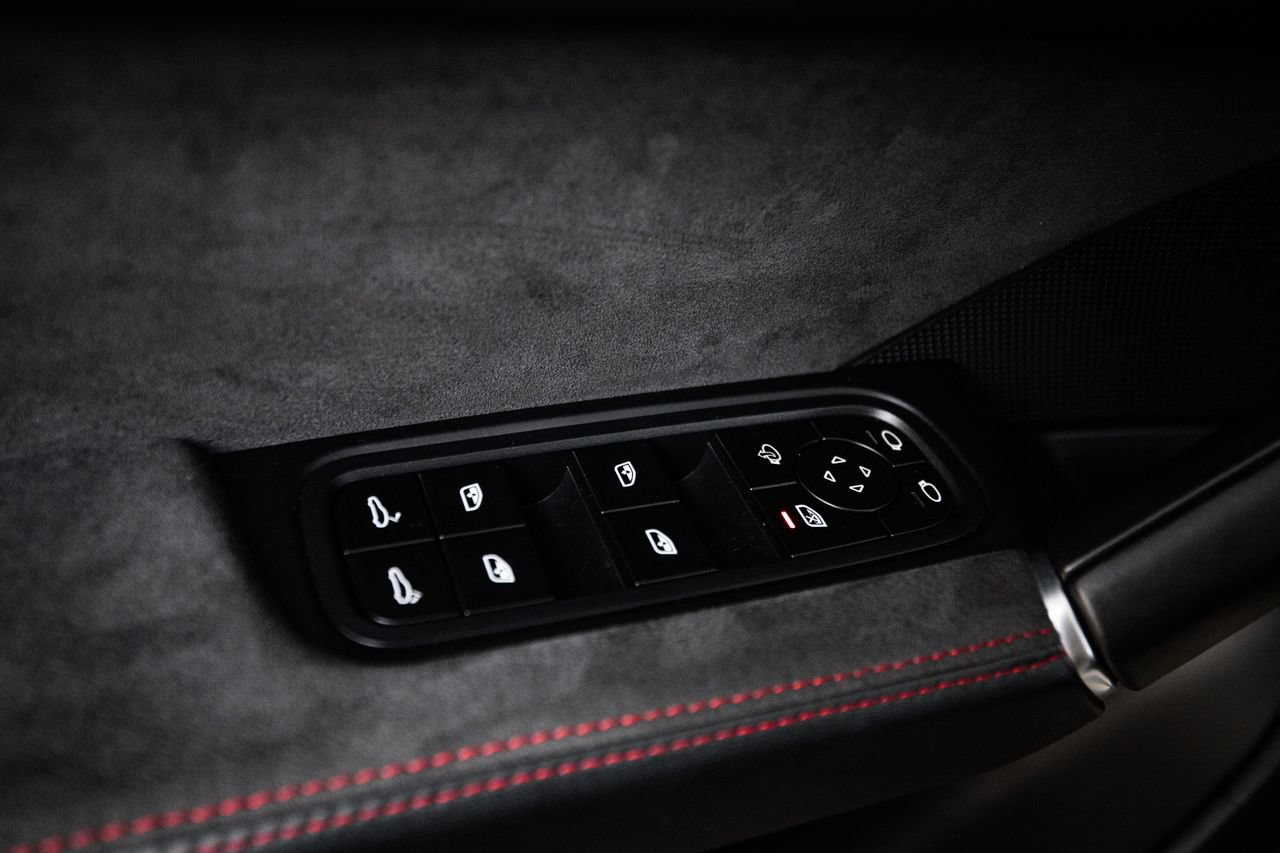 Certified 2023 Porsche Cayenne GTS AWD/4WD image 22