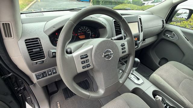 Used 2020 Nissan Frontier SV AWD/4WD image 31