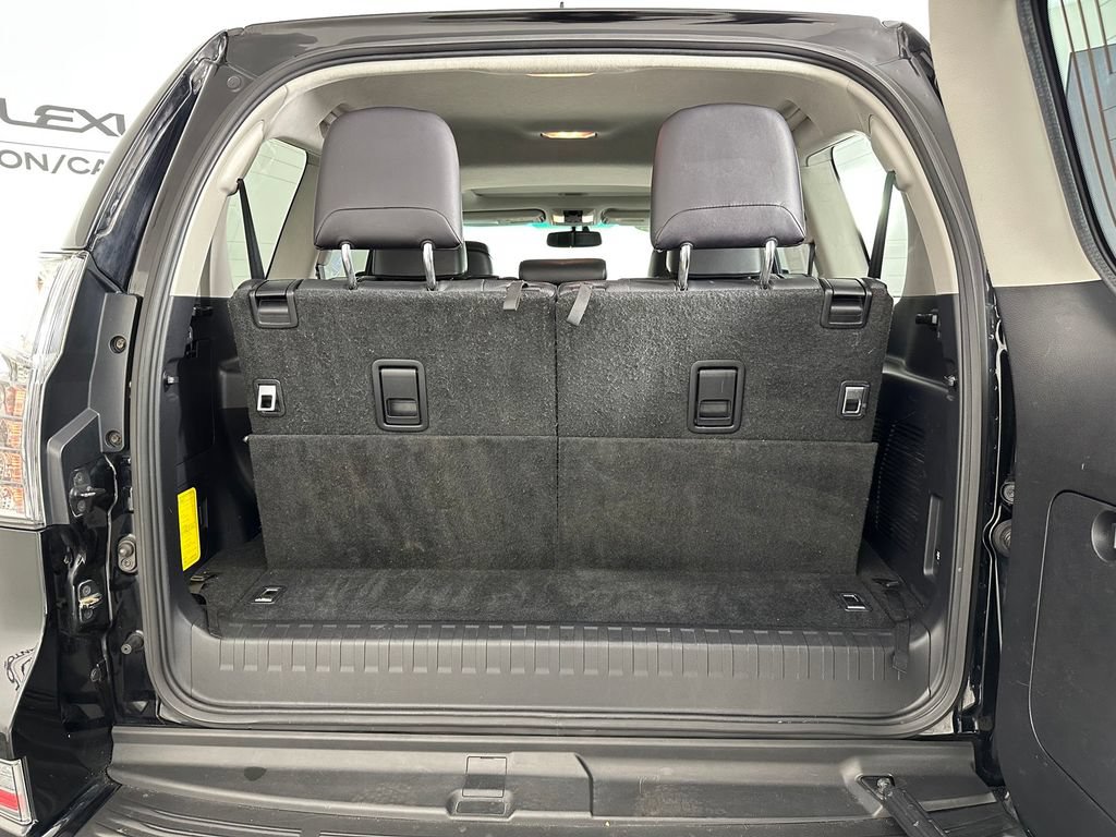 Used 2016 Lexus GX 460 w/ Premium Package AWD/4WD image 46
