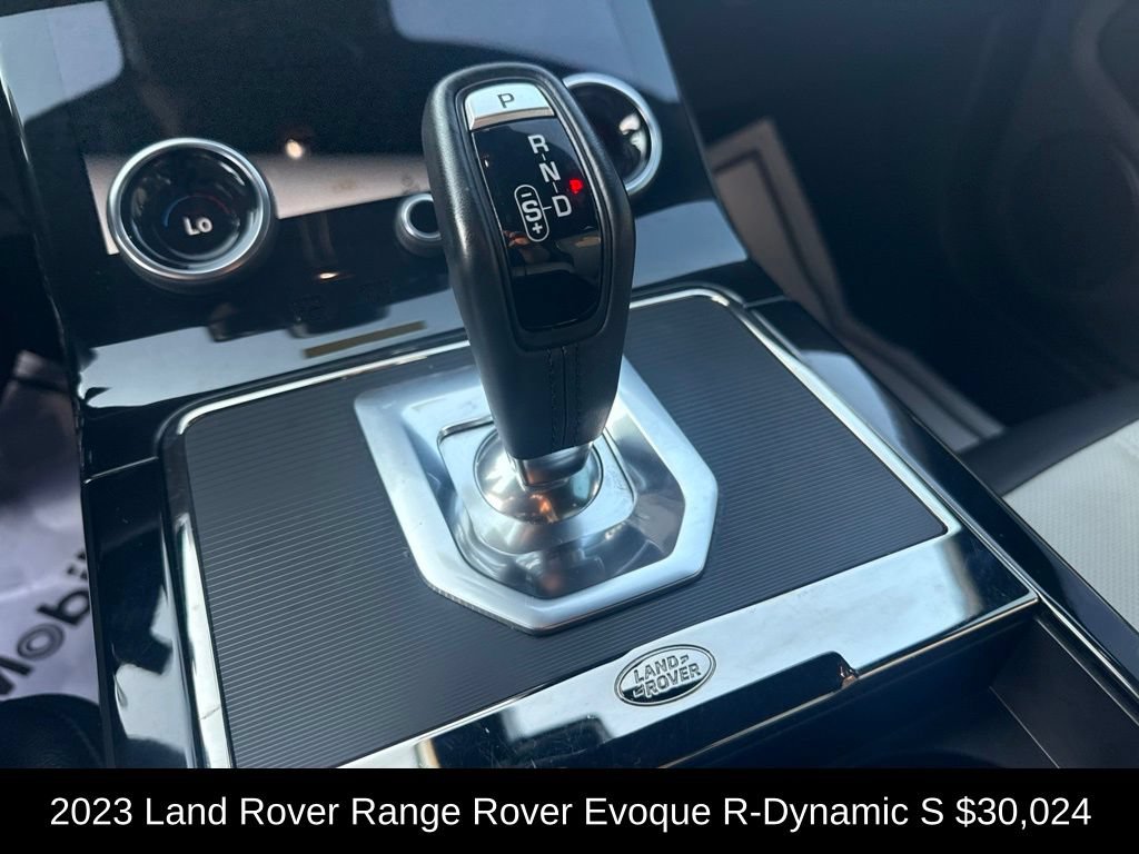 Used 2023 Land Rover Range Rover Evoque R-Dynamic S AWD/4WD image 31