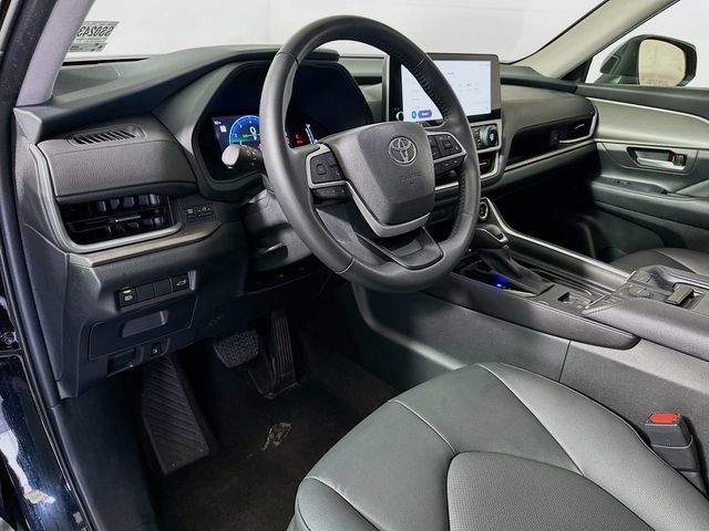 Certified 2025 Toyota Grand Highlander FWD image 10