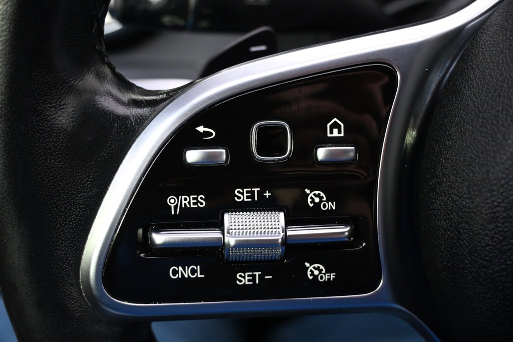 Used 2020 Mercedes-Benz C 300 4MATIC Sedan image 32