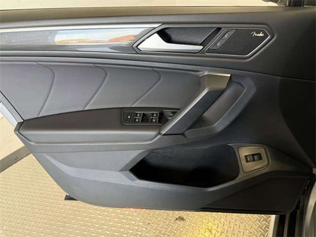 Used 2019 Volkswagen Tiguan S image 20