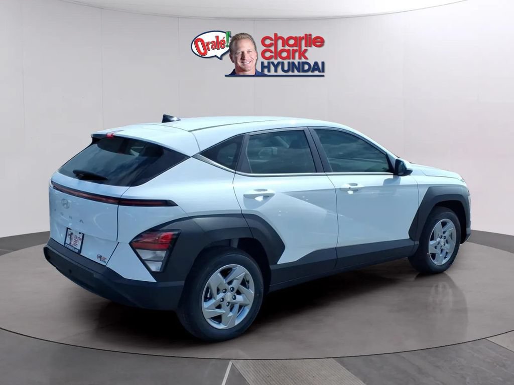 New 2026 Hyundai Kona SE FWD image 5