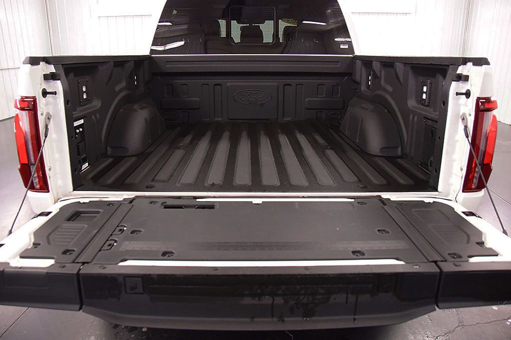 Used 2025 Ford F150 Platinum w/ Equipment Group 702A High AWD/4WD image 8