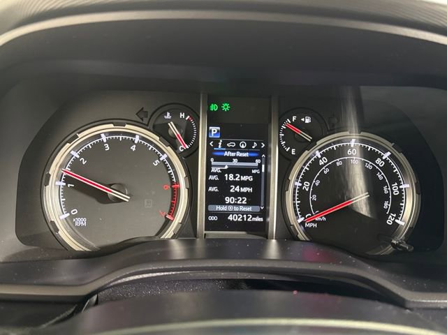 Used 2022 Toyota 4Runner TRD Off-Road Premium image 29