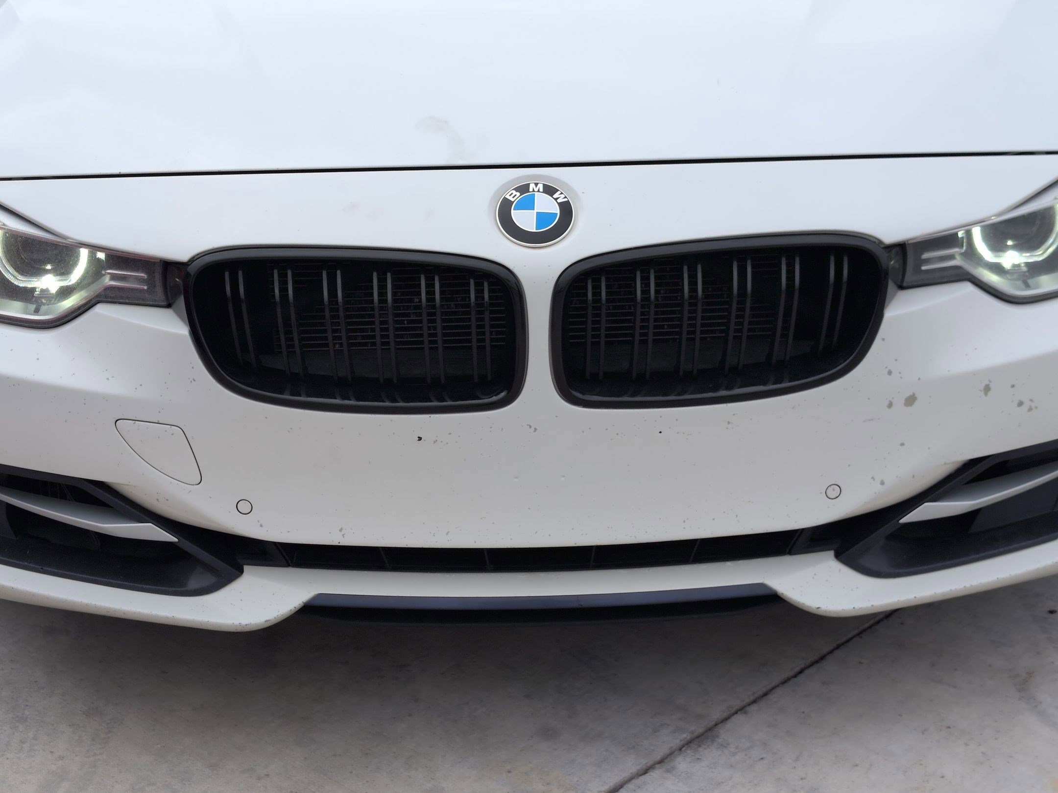 Used 2013 BMW 335i xDrive Sedan AWD/4WD image 9