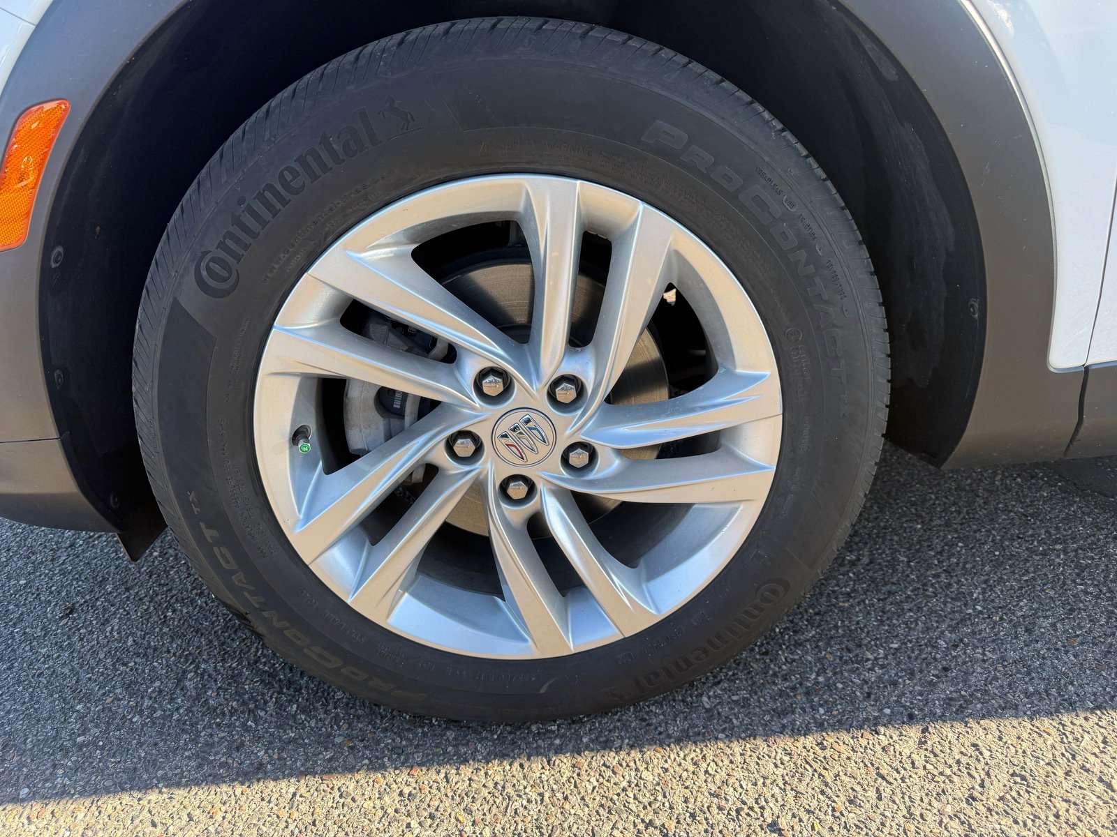 Used 2024 Buick Envista Preferred w/ Convenience II Package image 9