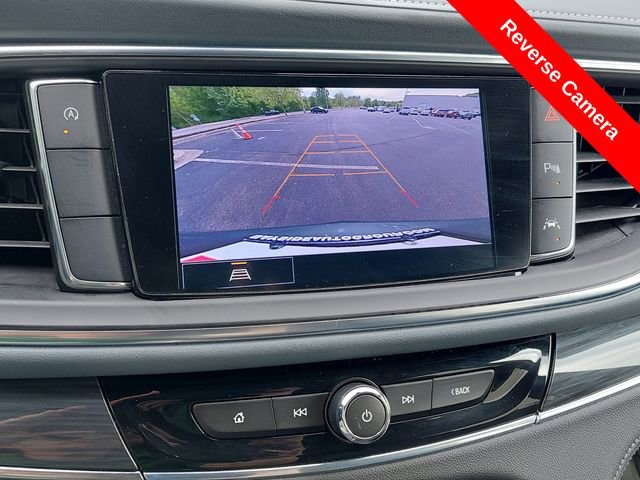 Used 2023 Buick Enclave Essence FWD image 11
