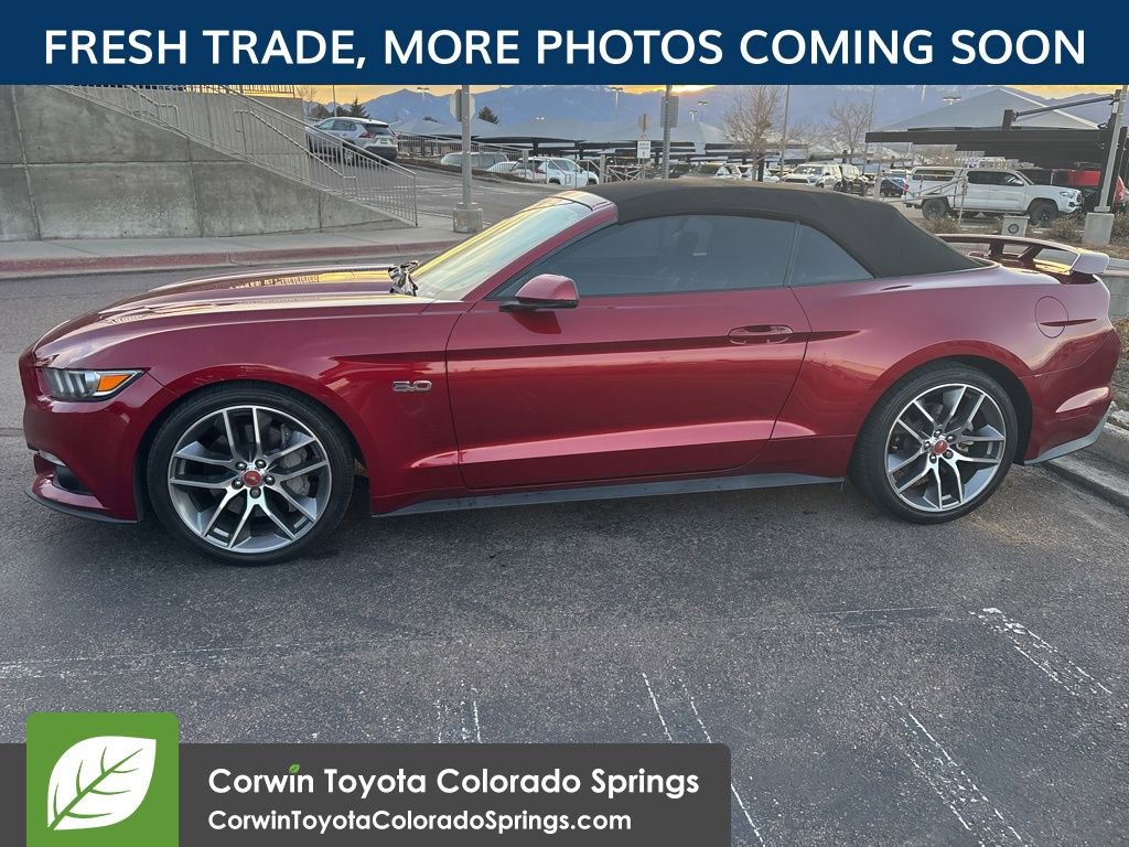 Used 2017 Ford Mustang GT Premium image 4
