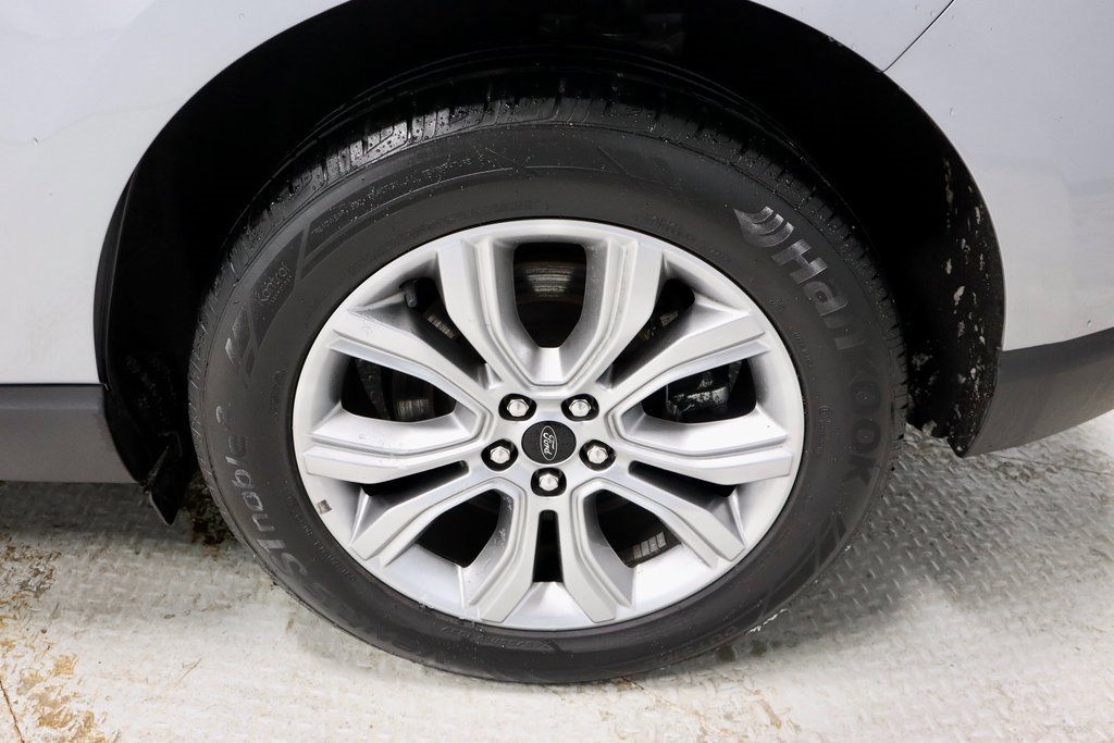 Certified 2024 Ford Edge Titanium image 18