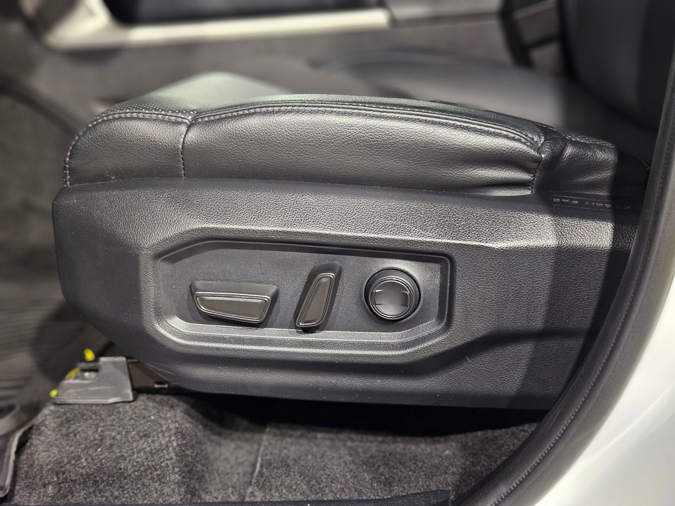 Used 2025 Toyota Tundra SR5 image 22