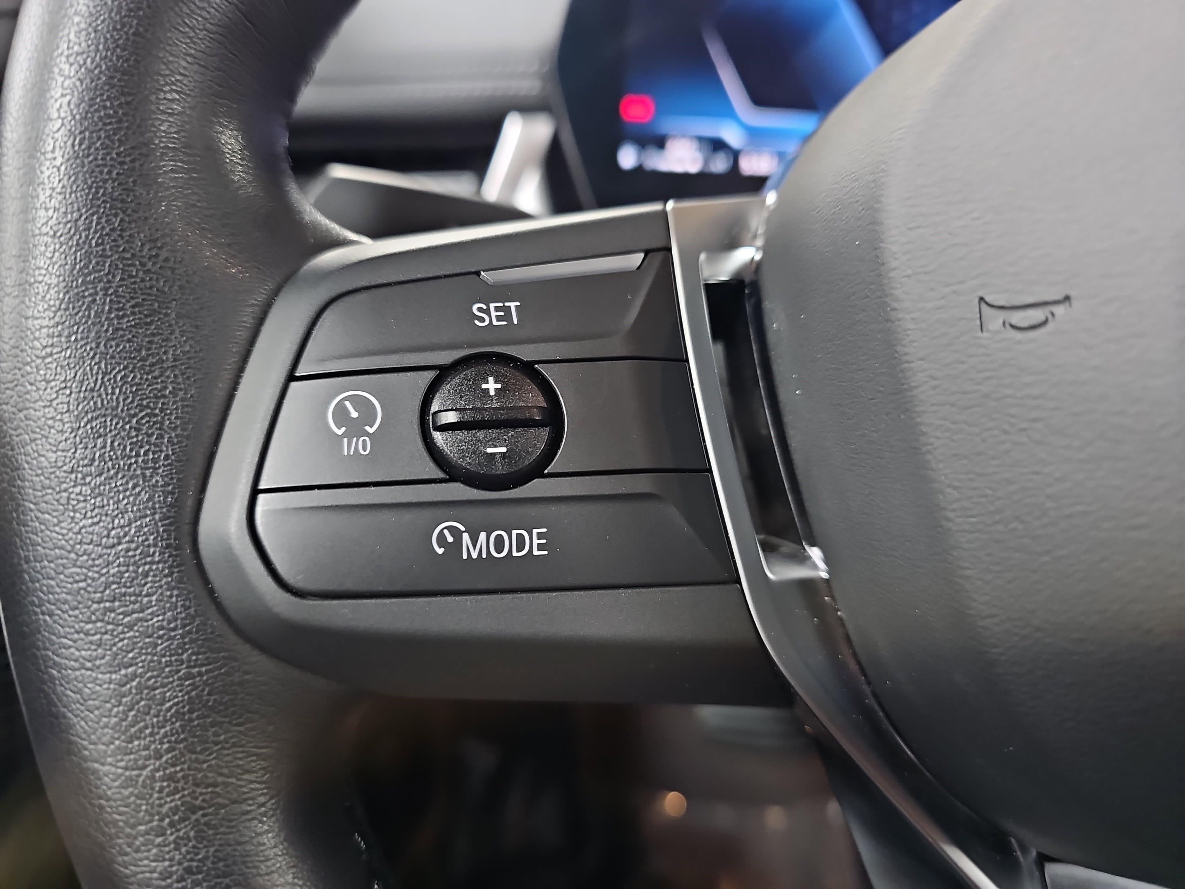 Certified 2025 BMW X1 xDrive28i image 19