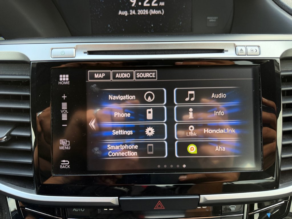 Used 2017 Honda Accord Touring image 24