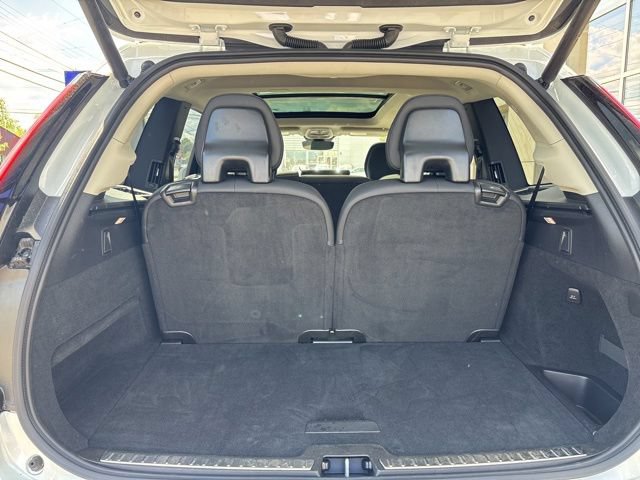 Used 2025 Volvo XC90 B6 Plus AWD/4WD image 12