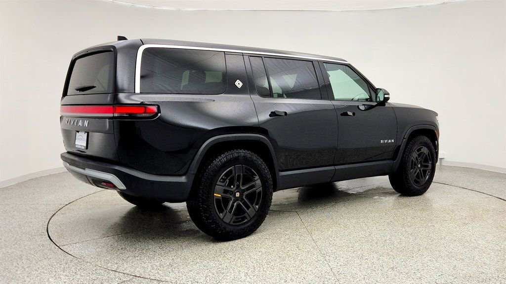Used 2024 Rivian R1S Adventure image 5