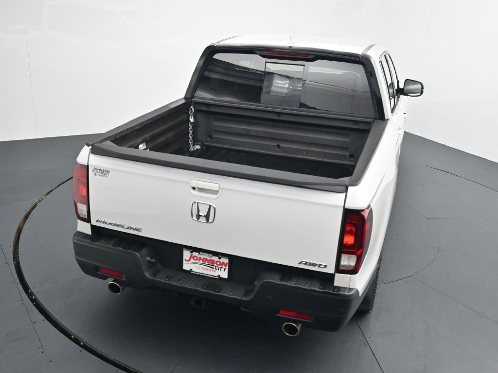 Used 2023 Honda Ridgeline Black Edition image 28