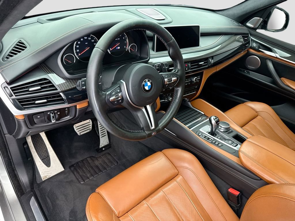 Used 2017 BMW X5 M image 9